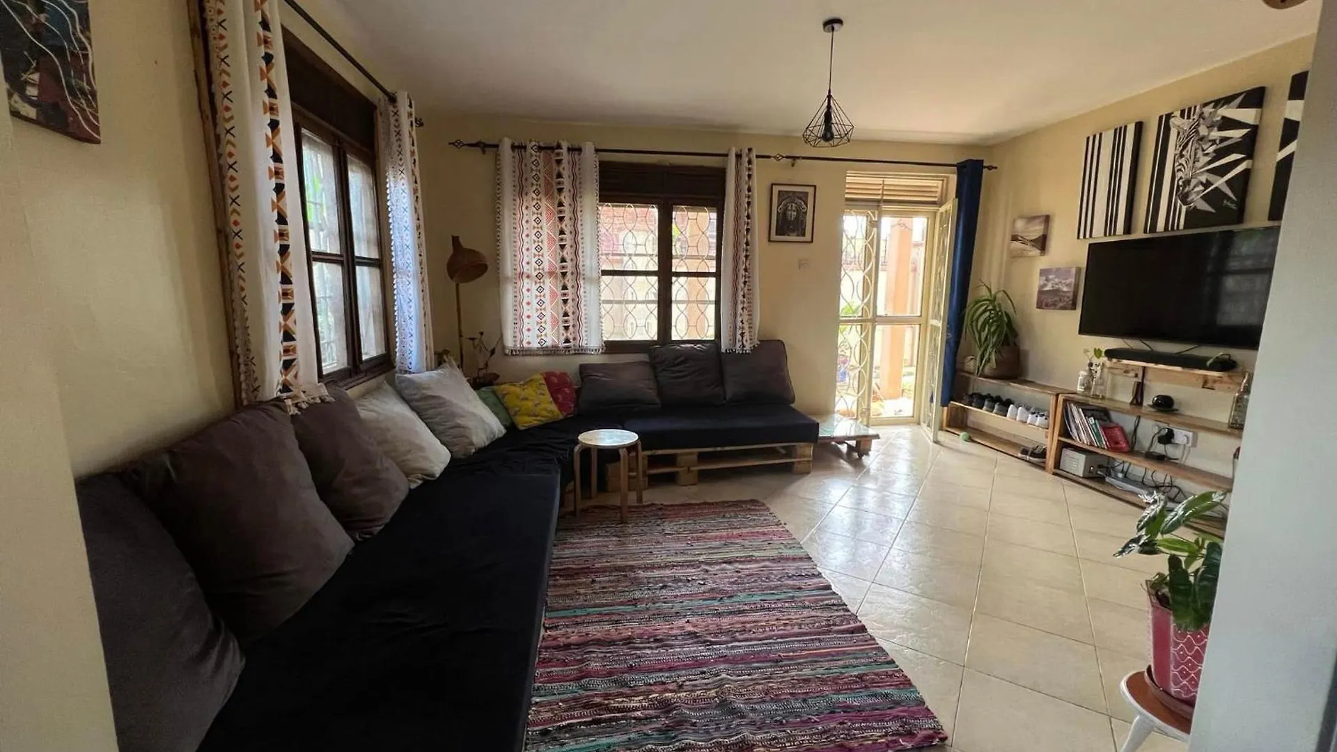 Homestay Shared Home Kampala
